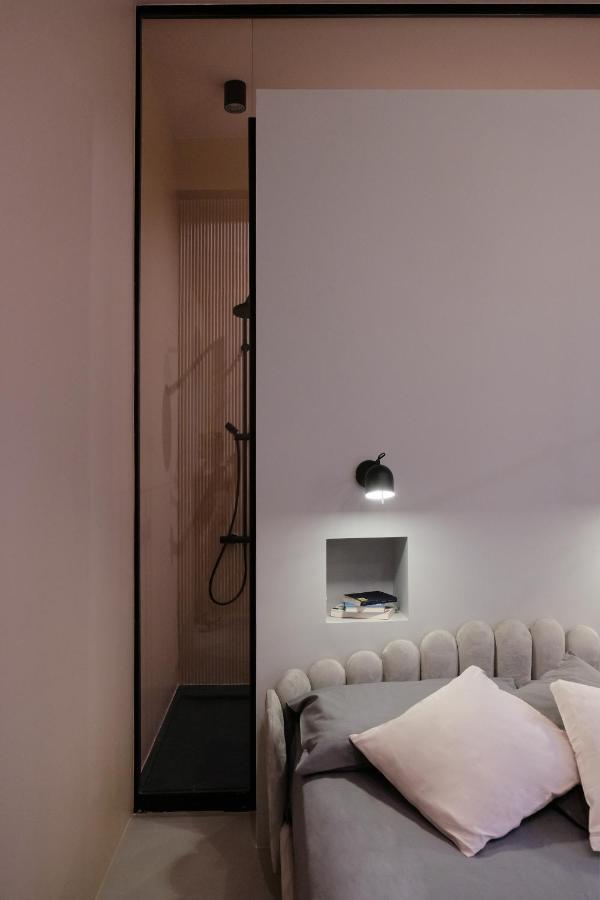 Luciani 33 Luxury Rooms Σαλέρνο Εξωτερικό φωτογραφία
