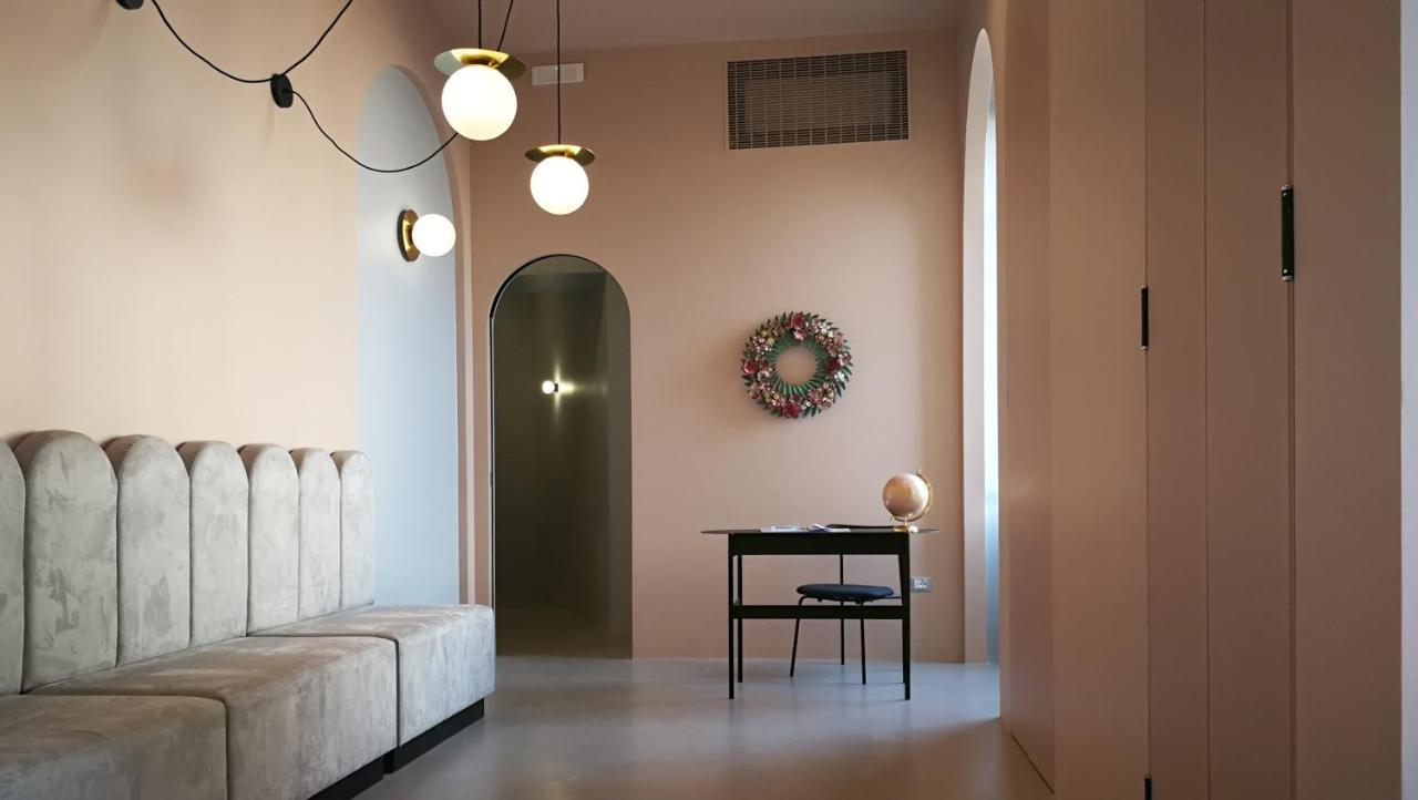 Luciani 33 Luxury Rooms Σαλέρνο Εξωτερικό φωτογραφία